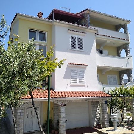 Apartments Mlacovic Раб Экстерьер фото