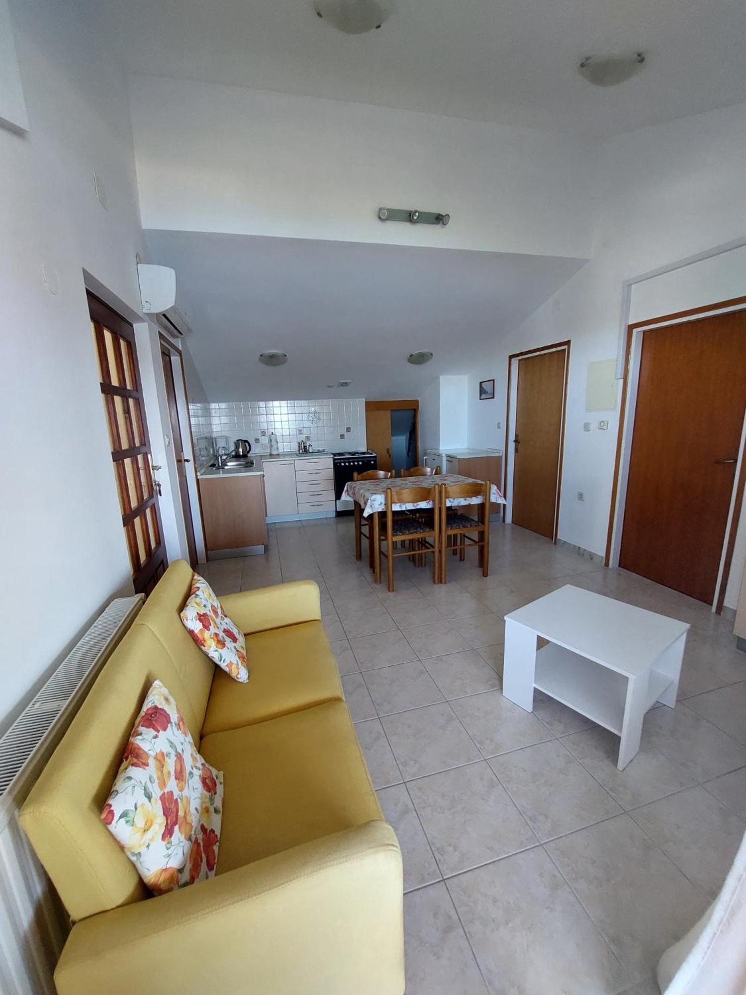 Apartments Mlacovic Раб Экстерьер фото